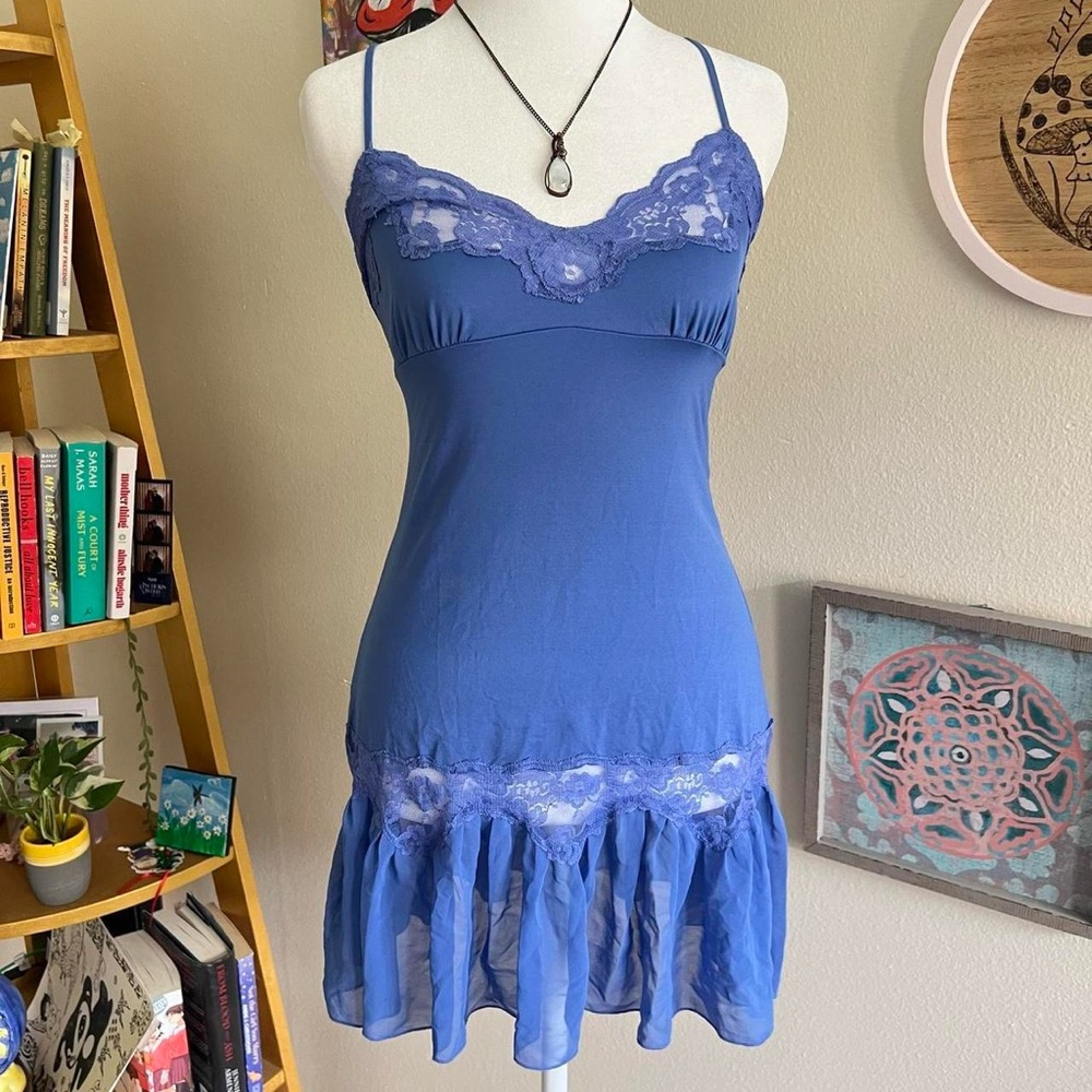 blue lace slip 🫐 - Picture 1 of 6